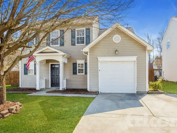 12724 Deaton Hill Dr, Charlotte, NC 28269