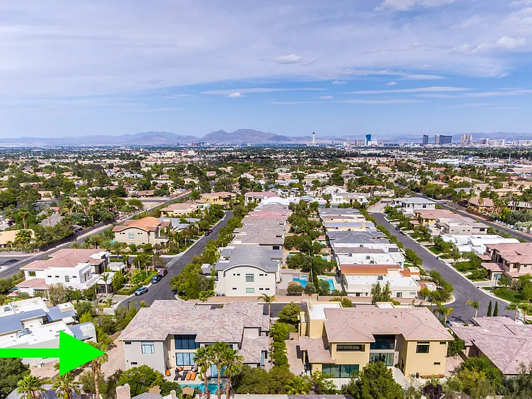 7518 Yonie Ct — Photo 13