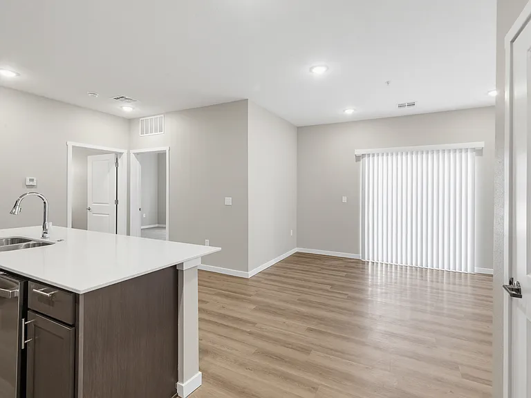 1807 Palace Dr #1A — Photo 6