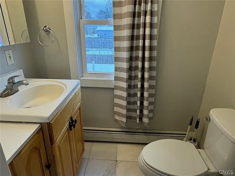34 Syracuse St — Photo 13