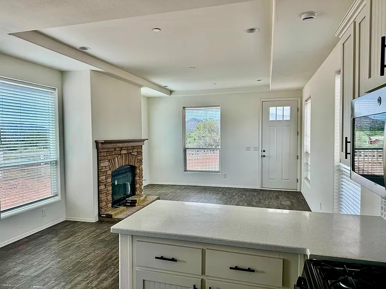 75 Destiny Rd — Photo 13