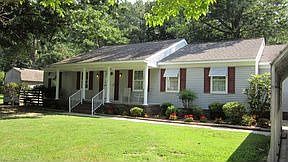 2nd image of 4301 Taliaferro Ln
