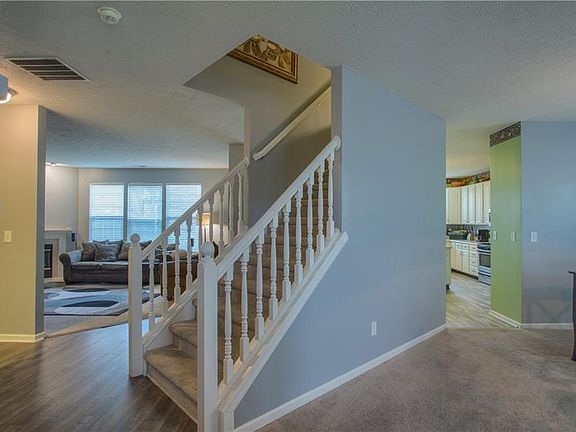 2nd image of 10478 Wintergreen Way