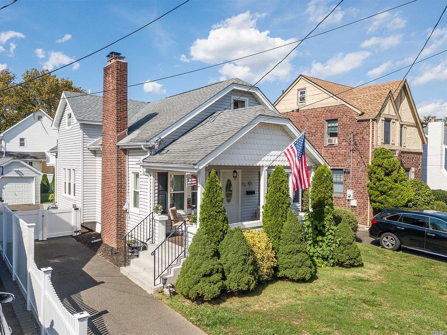 28 Driving Park Ave, Lynbrook, NY 11563 Zillow