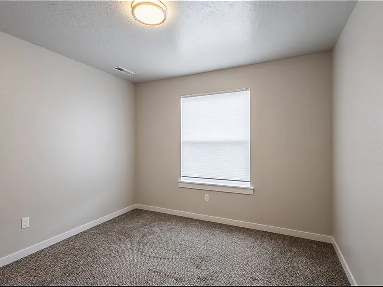 2578 N Iditarod Way — Photo 14