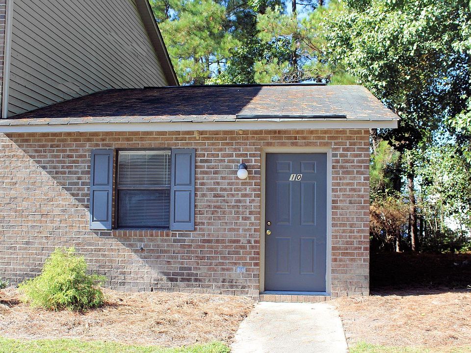 1st image of 714 Patton Cir APT 10