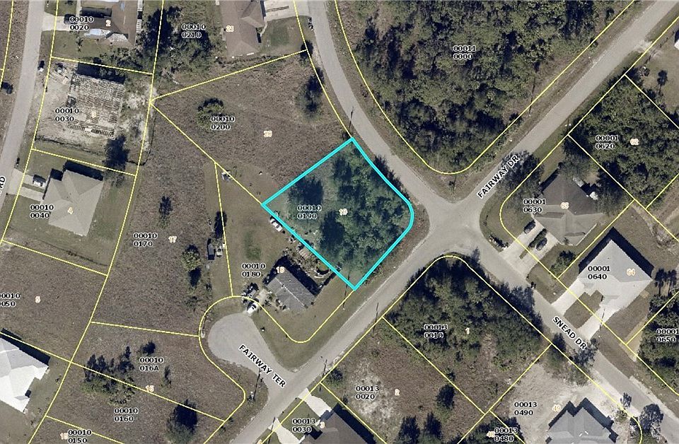 1st image of 2216-2218 Fairway Dr