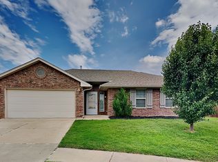 1300 Selborne Pl, Yukon, OK 73099