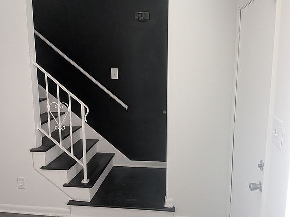 5th image of 2347 Linden Ave