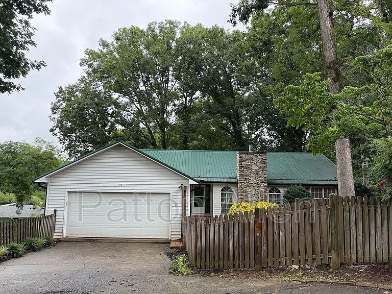 78 Pine Cone Dr — Photo 39