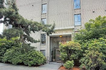 3rd image of 7 Highland Dr APT 304