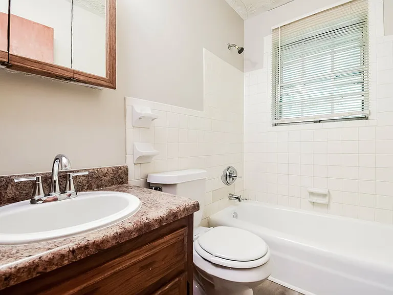 2725 Westford Ct — Photo 13