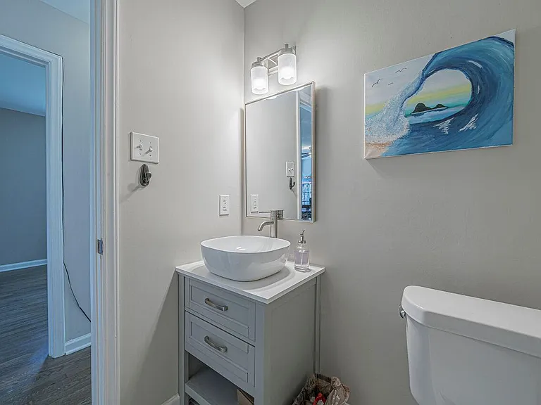 3322 Bell Dr — Photo 27