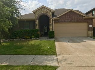 2028 Carriage Rd, Heartland, TX 75126