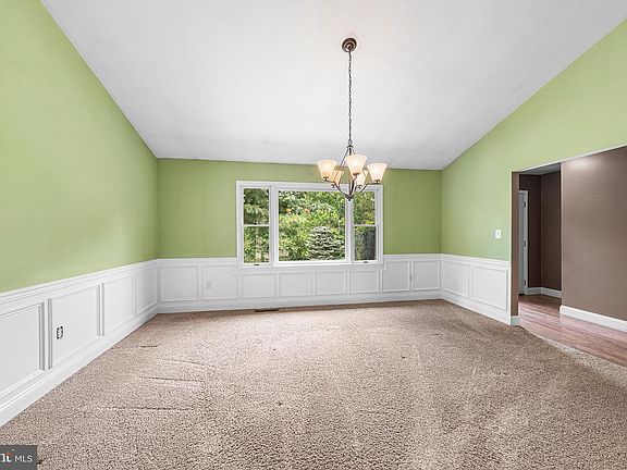 4th image of 2604 Pheasant Run Ln