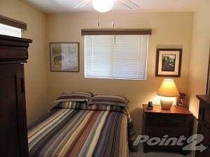 Den/3rd bedroom