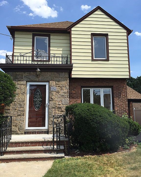1st image of 104 Covert Ave