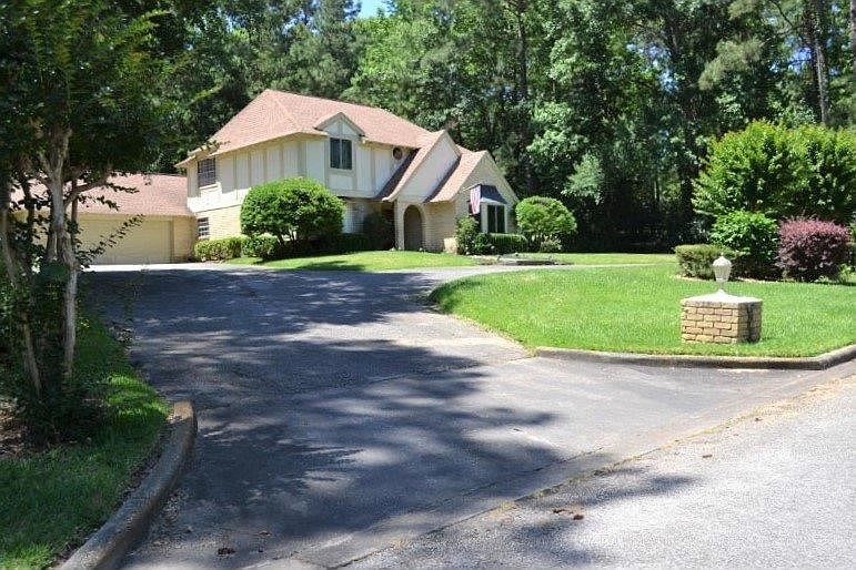 1st image of 859 Hunterwood Dr