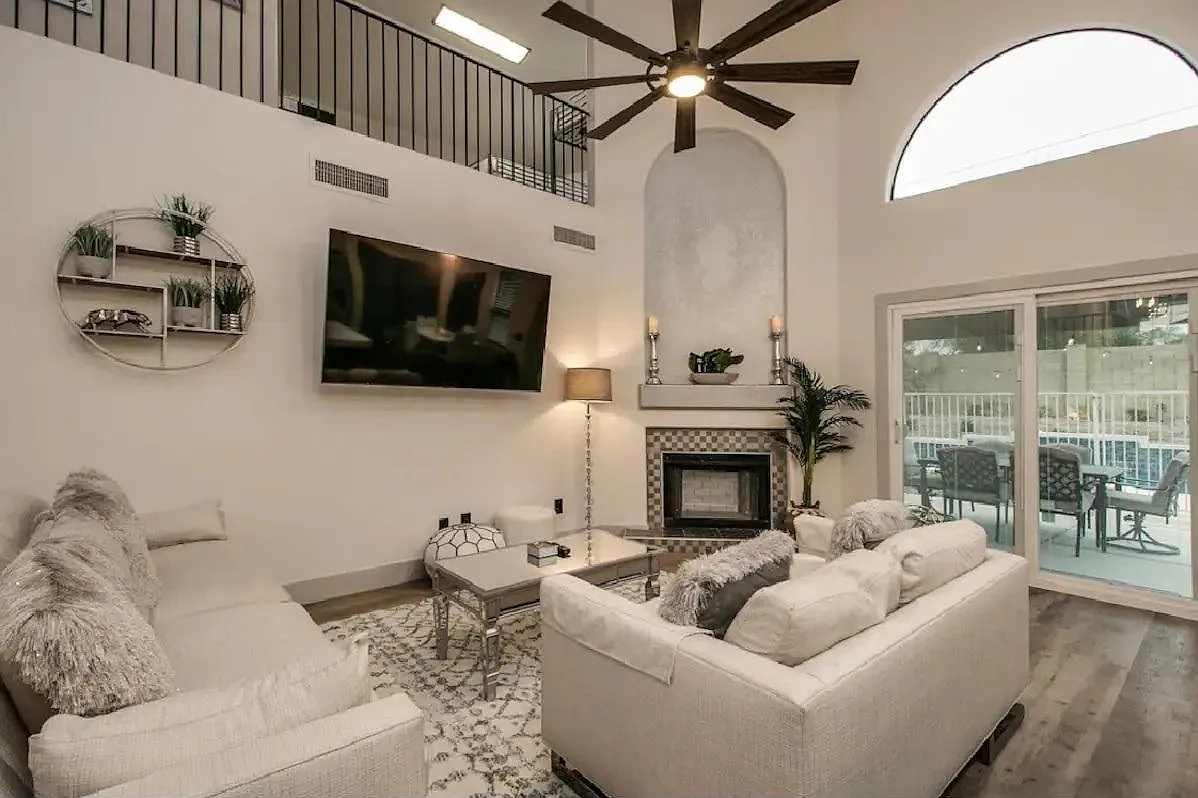 5938 E Juniper Ave — Photo 3