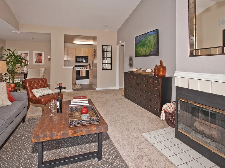 Adagio Apartment Homes — Photo 27