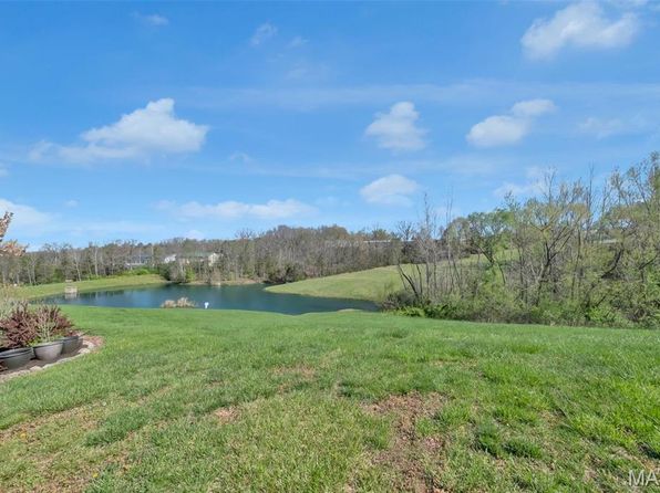 1623 Bermuda Dr, Festus, MO 63028
