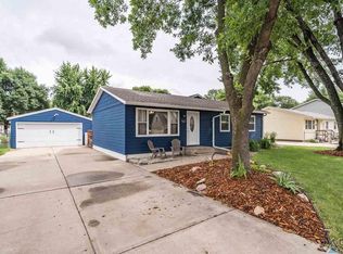 5612 W 16th St, Sioux Falls, SD 57106
