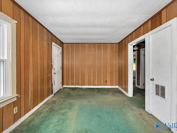 5th image of 2916 Battle Dr NW