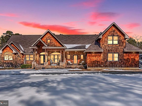 2nd image of 222 Wells Mills Rd