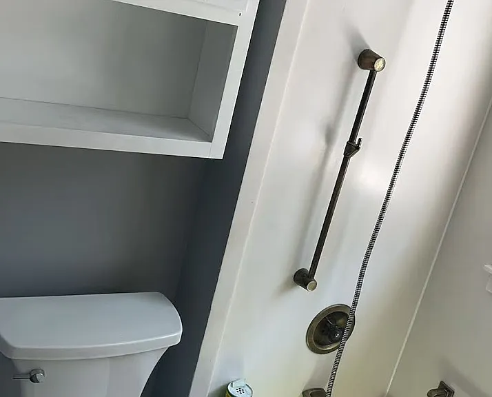 610 S Bergen St — Photo 13