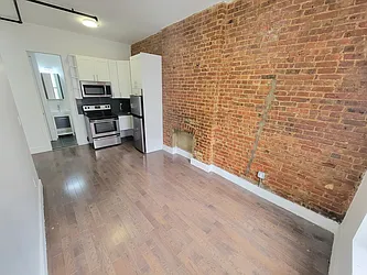 Rented by Bruma Realty LLC