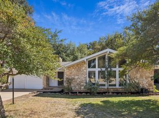 805 Raintree Rd, Fort Worth, TX 76103