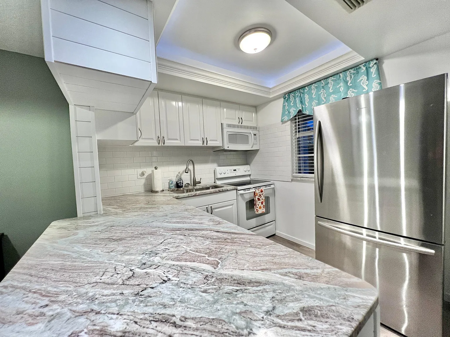 4330 Falmouth Dr — Photo 4