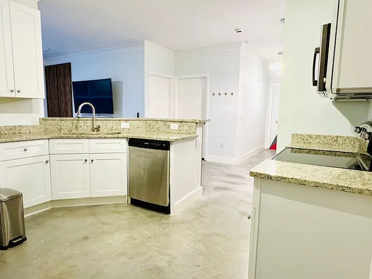 8842 Villa View Cir #108 — Photo 52