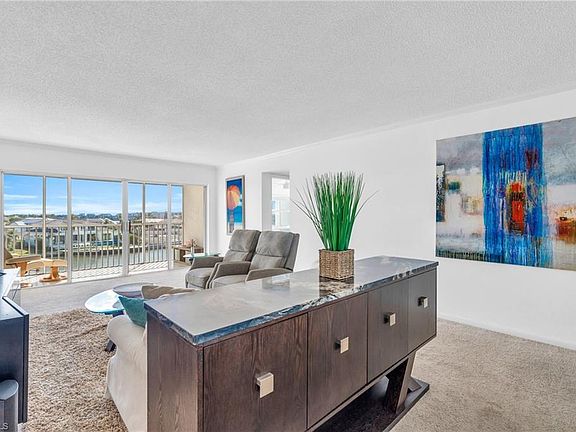 3rd image of 300 Park Shore DR #5F