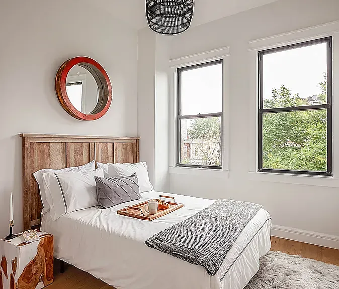 1370 Greene Ave #3R — Photo 3