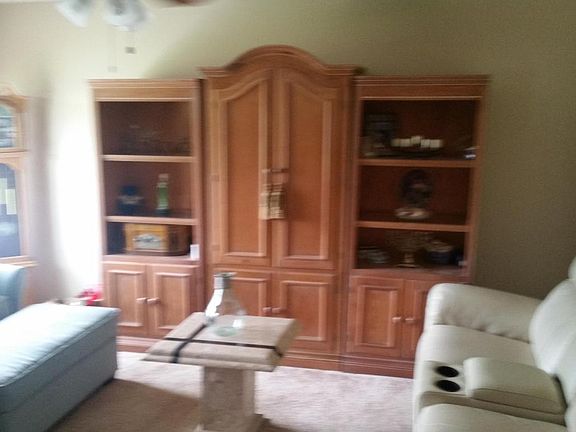 2nd image of 1334 SE Preston Ln