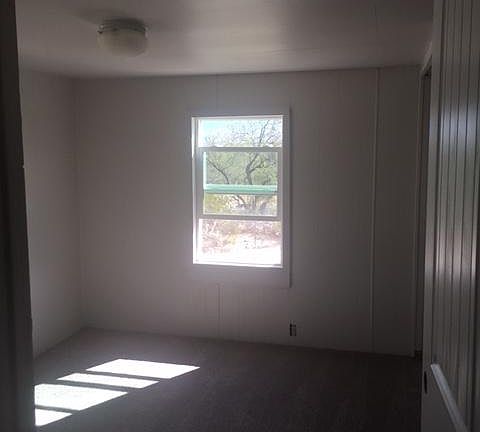 Picture of master bedroom front doorway