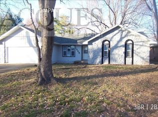 1335 E Richmond St, Springfield, MO 65804