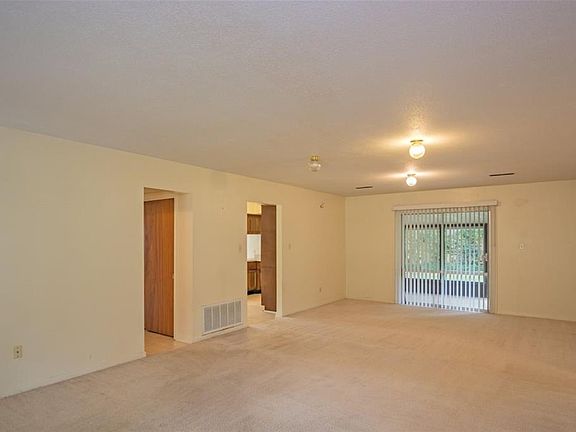 4th image of 314 Loruna Dr