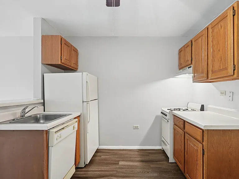 Linden Park Apartments — Photo 47