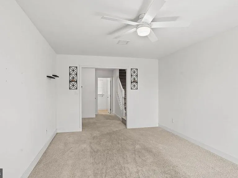 10 Lenox Ct — Photo 4