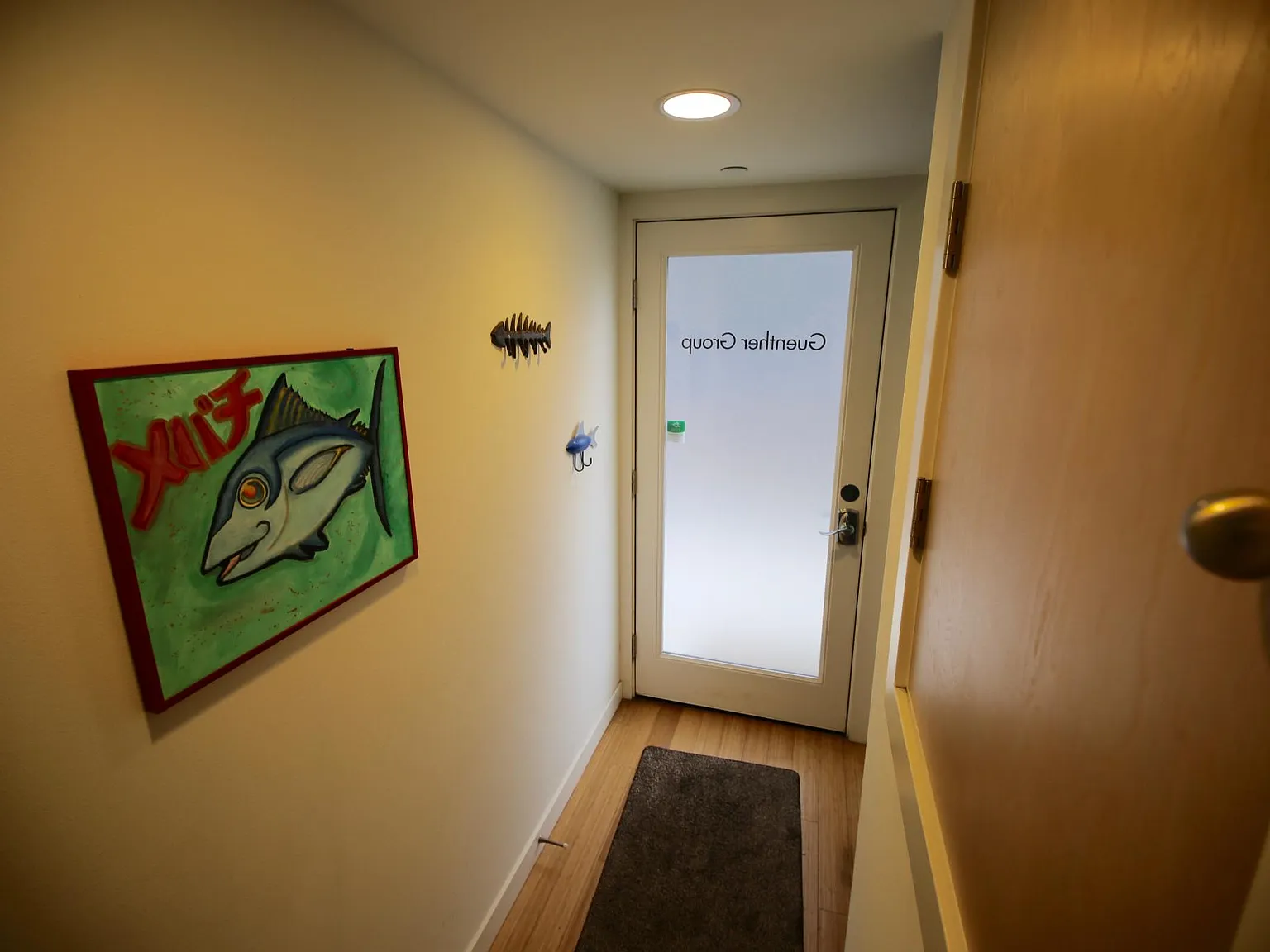 2 bed, 1.5 bath, 950 sqft, $3,250 — Photo 2