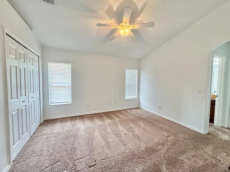 502 Viola Dr — Photo 27