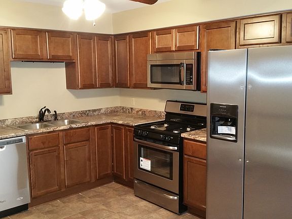 4th image of 648 W Drummond Dr