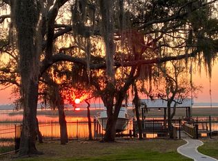 4627 Shark Hole Rd, Hollywood, SC 29449