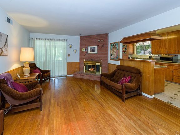 4th image of 759 E Casad St