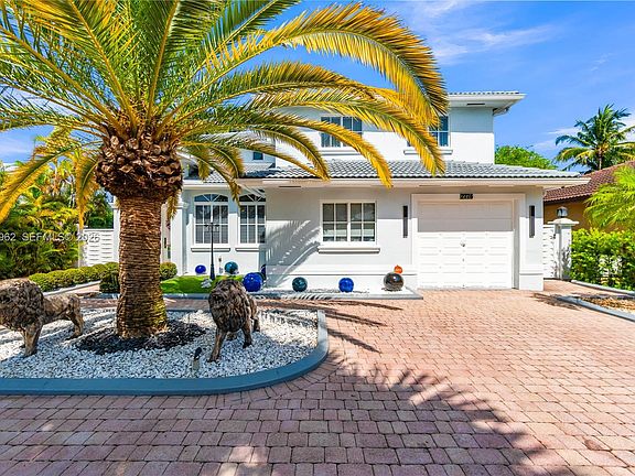 3rd image of 2776 SW 143rd Pl