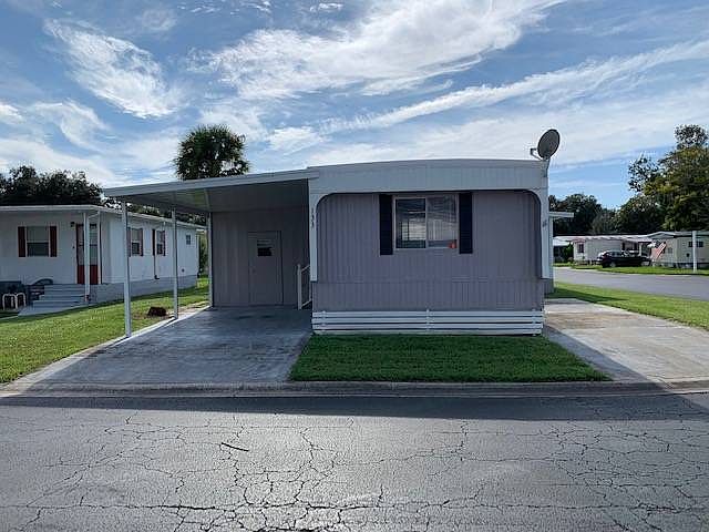 1st image of 1000 Walker St Lot 133
