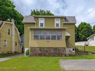 40 Harris Hill Rd, Trucksville, PA 18708