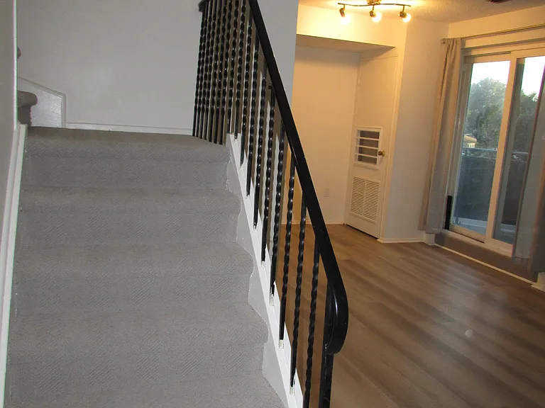 2001 Bonnymede Dr #213 — Photo 13